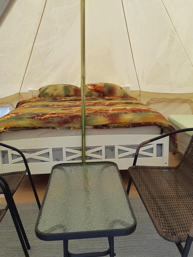 Spa Glamping Kirikumoisa Exteriör bild