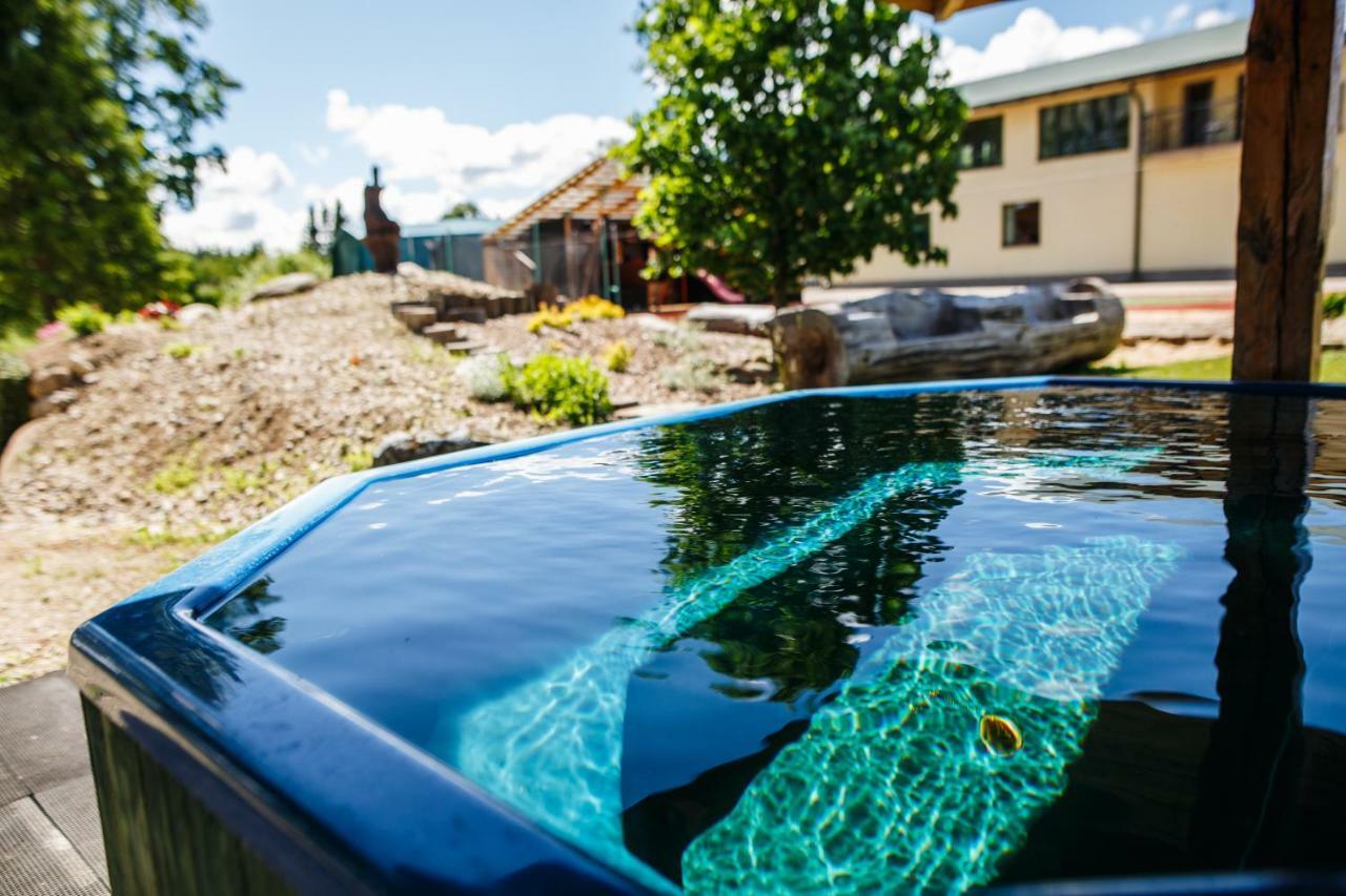 Spa Glamping Kirikumoisa Exteriör bild